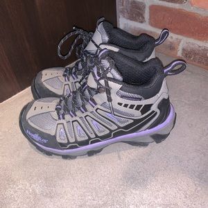 Nautilus Safety Shoes Sz 7.5W ASTM 2413